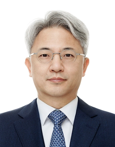 Professor Sung Phil Chung